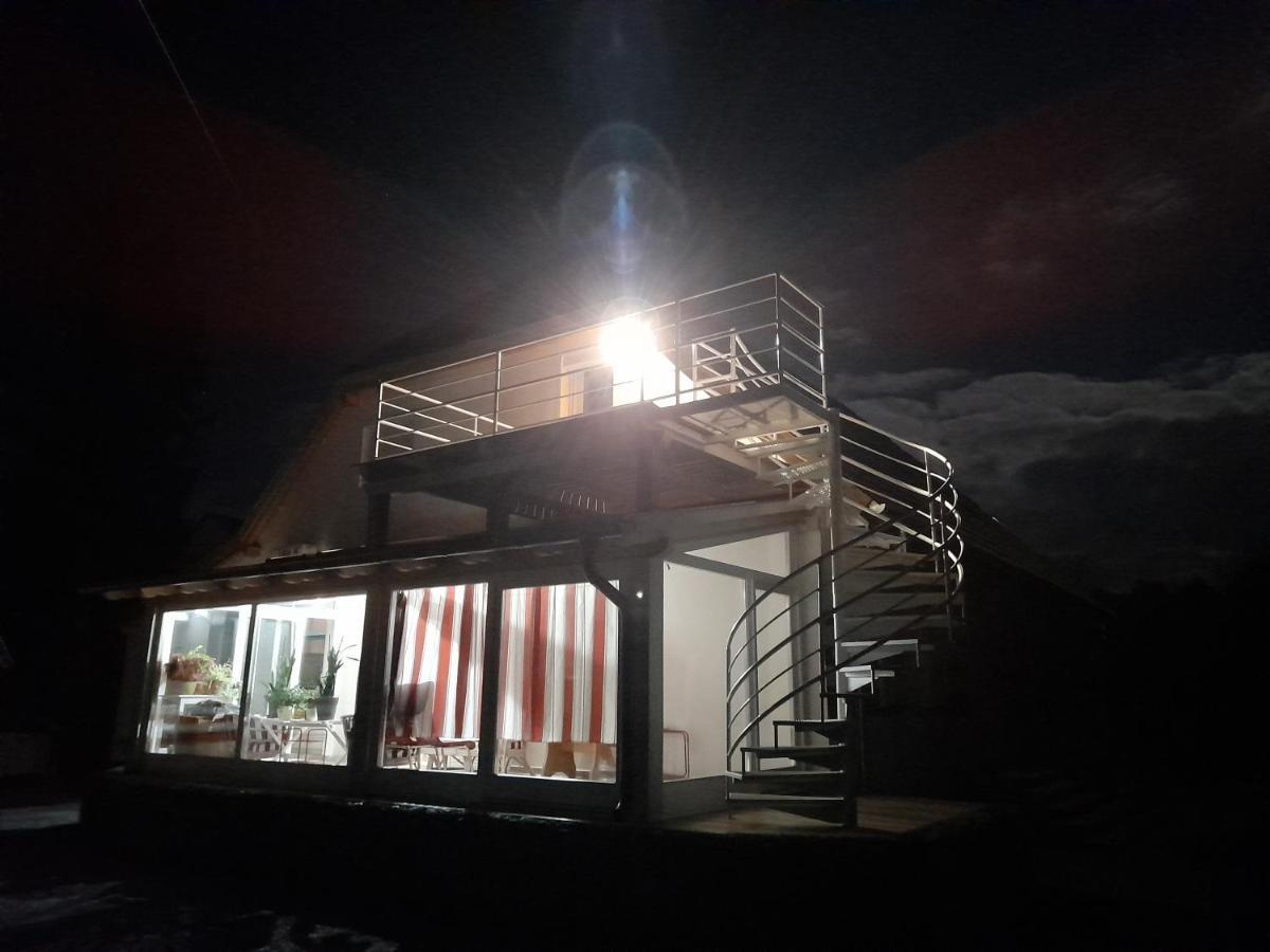 Ferienwohnung Bella Badacsony Apartmanhaz Badacsonytomaj Exterior foto